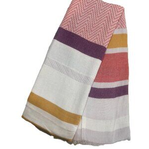 BCBGMAXAZRIA large scarf - soft and comfortable